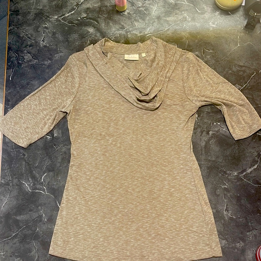 Deletta size M